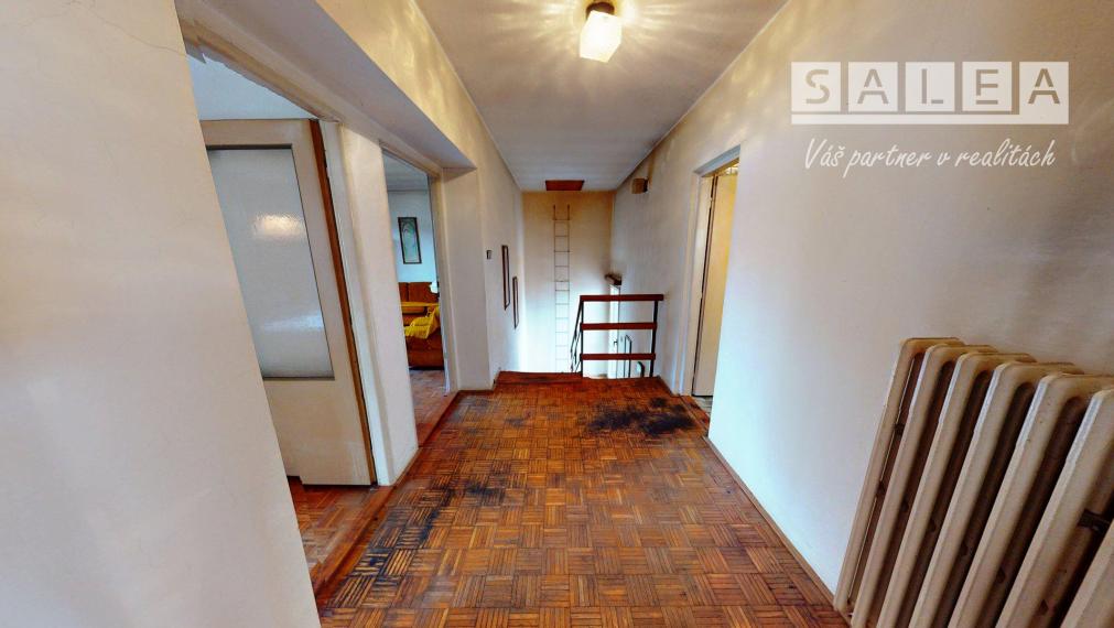 4-IZBOVÝ TEHLOVÝ RADOVÝ DOM, POZEMOK 360m2, ŽILINA - ROSINKY