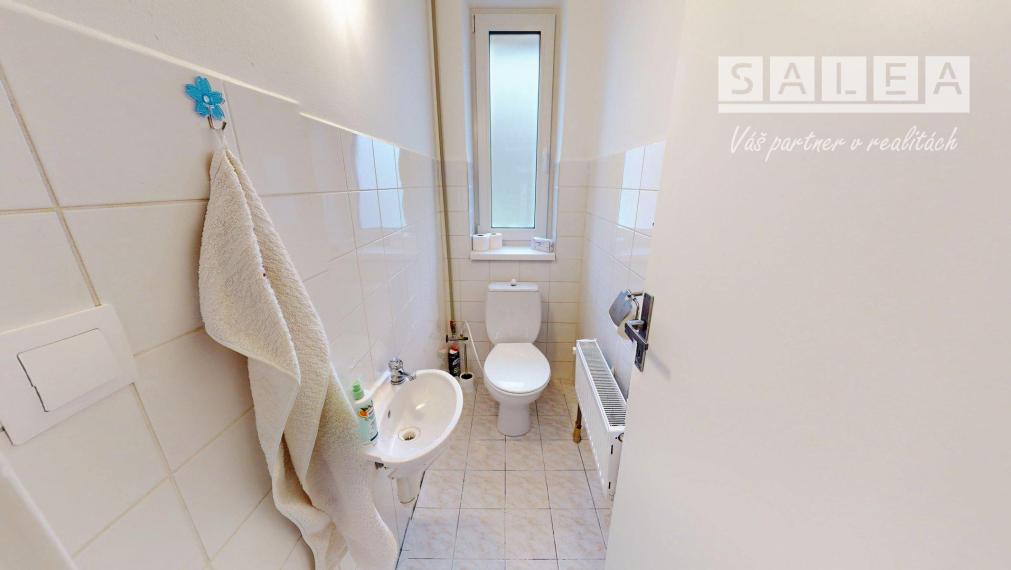 4-IZBOVÝ TEHLOVÝ DOM, POZEMOK 784m2, ŽILINA - ROSINKY