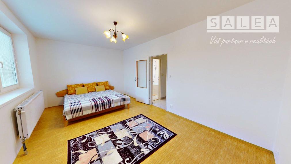 4-IZBOVÝ TEHLOVÝ DOM, POZEMOK 784m2, ŽILINA - ROSINKY