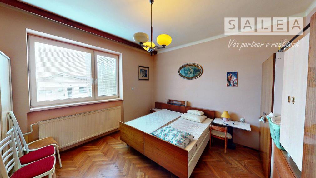 5-izbový Rodinný dom (959m2)+2x garáž Hrádok pri Piešťanoch