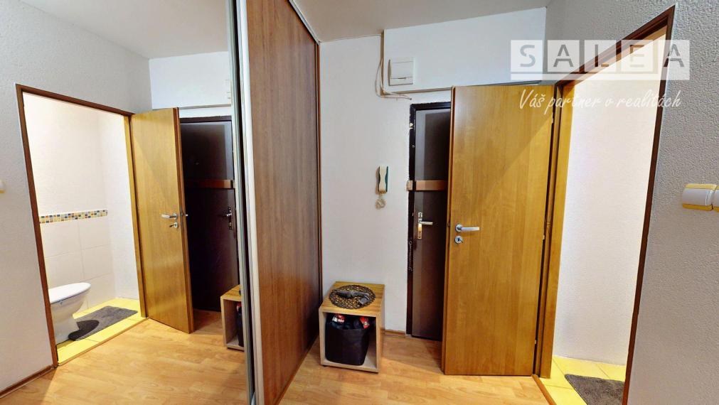 NOVÁ CENA! Priestranný 2,5-izbový byt v top lokalite Šale – bývanie aj investícia s okamžitým výnosom