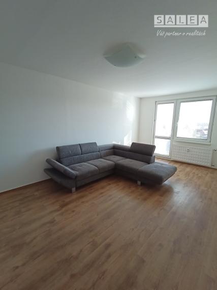 NOVÁ CENA! Priestranný 2,5-izbový byt v top lokalite Šale – bývanie aj investícia s okamžitým výnosom