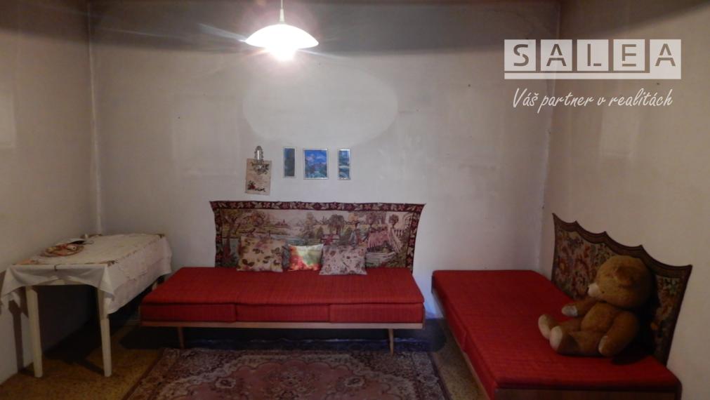 Rodinný dom, 130 m2, garáž, letná kuchyňa, Farná, okr. Levice