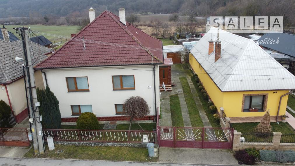 5-izbový Rodinný dom (959m2)+2x garáž Hrádok pri Piešťanoch