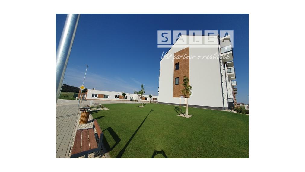 POSLEDNÝ 4-izb.RD+kuchyňa (400m2)+3x park. Dvorníky pri HC