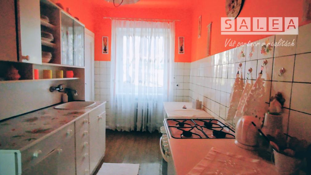 3-izbový tehlový byt (81 m2) v blízkosti centra Krompach– KOMPLETNE ZARIADENÝ