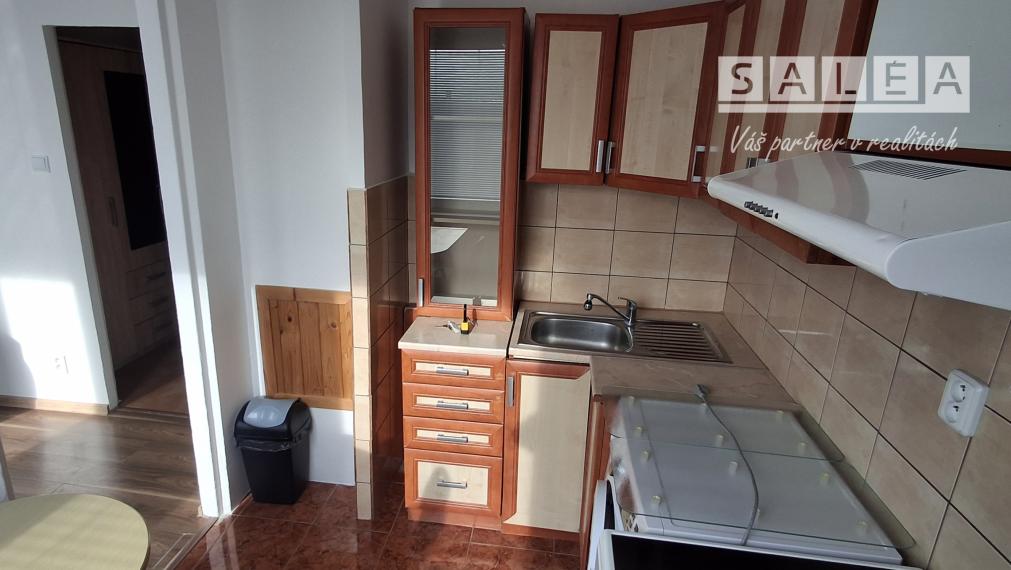 1i byt 29m2 Smetov háj .Dunajská Streda