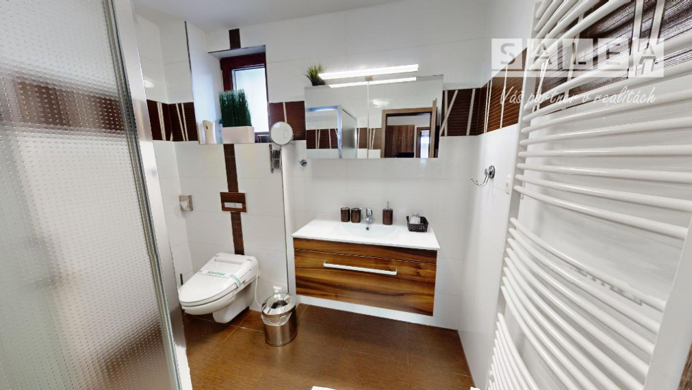 APARTMÁNOVÝ DOM - 4 APARTMÁNY + WELLNESS - TERCHOVÁ