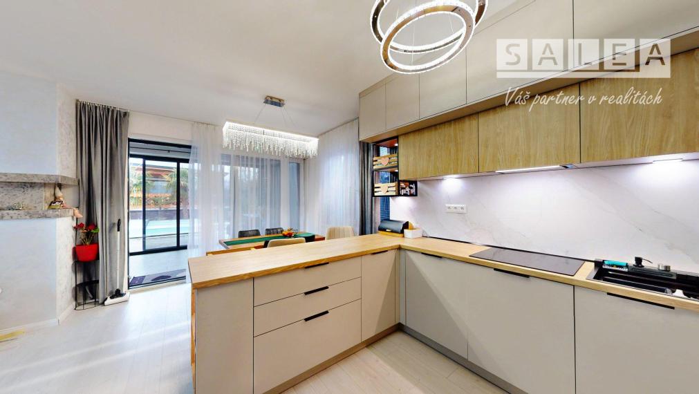 4-izb. zariadený rodinný dom 1241m2 Dvorníky pri Hlohovci,