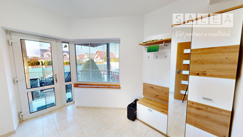 ŽILINA-BYTČICA - 6 IZBOVÝ RODINNÝ DOM+POZEMOK 600m2 + GARÁŽ