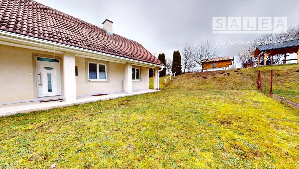 (REZERVOVANÉ) TEHLOVÝ DOM, POZEMOK 784m2, ŽILINA - ROSINKY