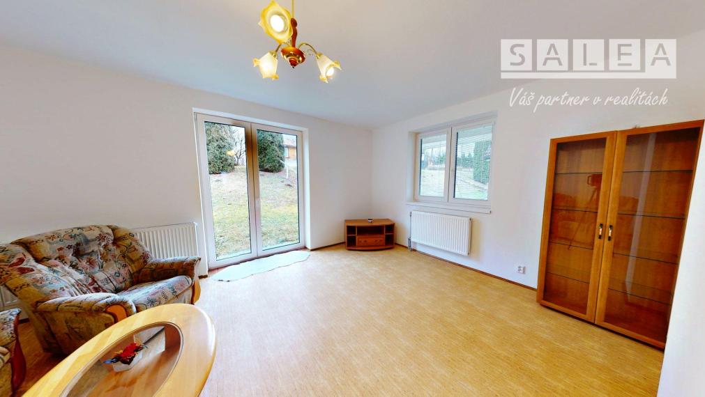 (REZERVOVANÉ) TEHLOVÝ DOM, POZEMOK 784m2, ŽILINA - ROSINKY