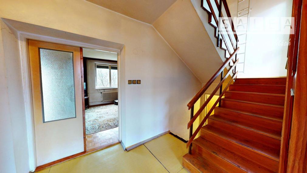 4-IZBOVÝ TEHLOVÝ RADOVÝ DOM, POZEMOK 360m2, ŽILINA - ROSINKY