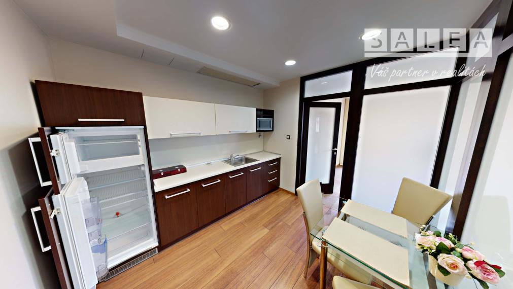 Veľká kancelária na prenájom  55,2 m2 s archívom ul. Jarmočná