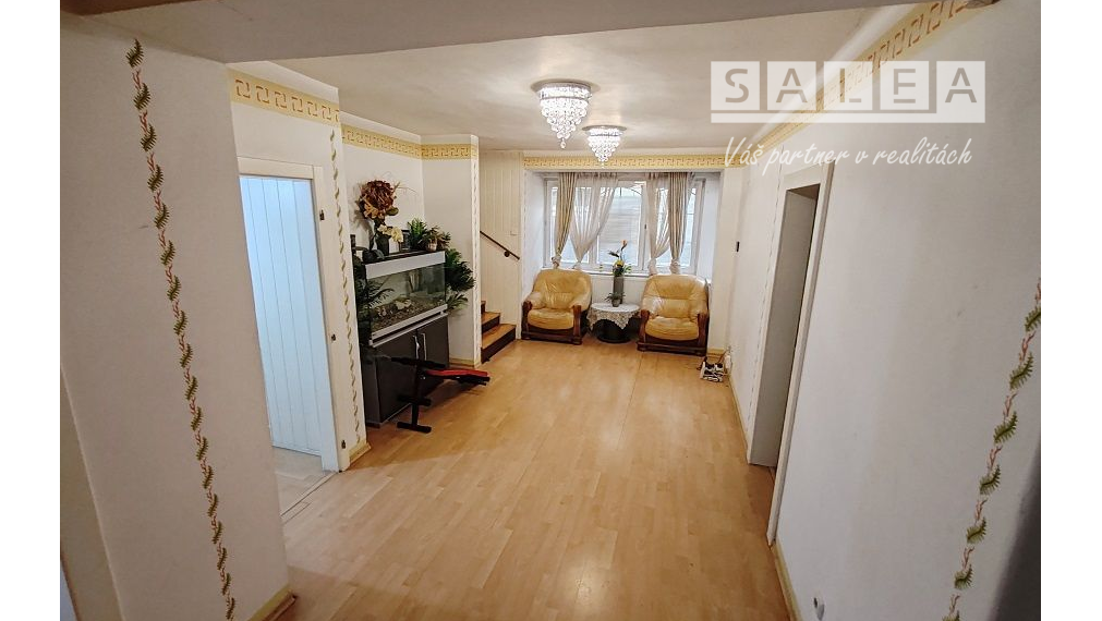 ZNÍŽENÁ CENA... EXKLUZÍVNE! VILA-DOM V PREŠOVE VÝBORNÁ LOKALITA, na pozemku o výmere 1013 m2.