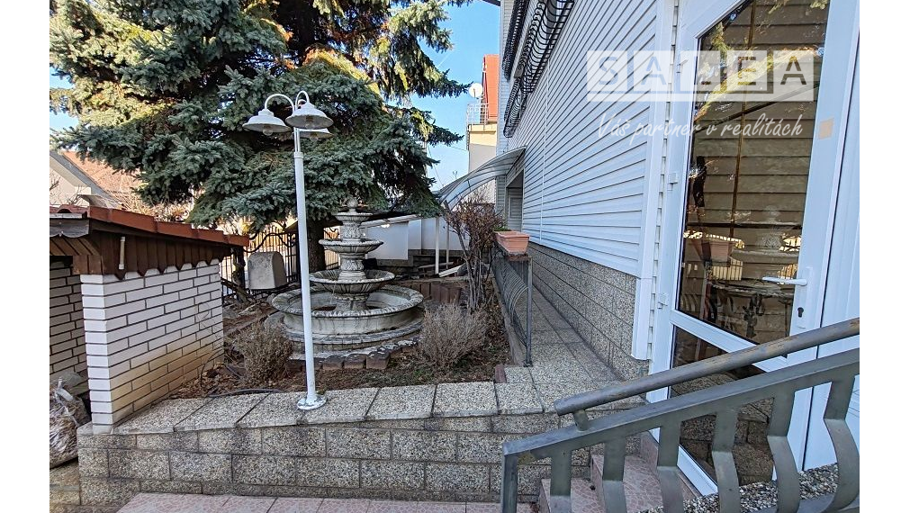 ZNÍŽENÁ CENA... EXKLUZÍVNE! VILA-DOM V PREŠOVE VÝBORNÁ LOKALITA, na pozemku o výmere 1013 m2.