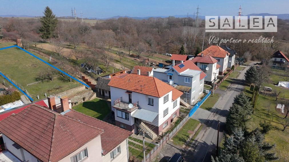 Rodinný dom v obci Lovča aj s garážou a záhradou