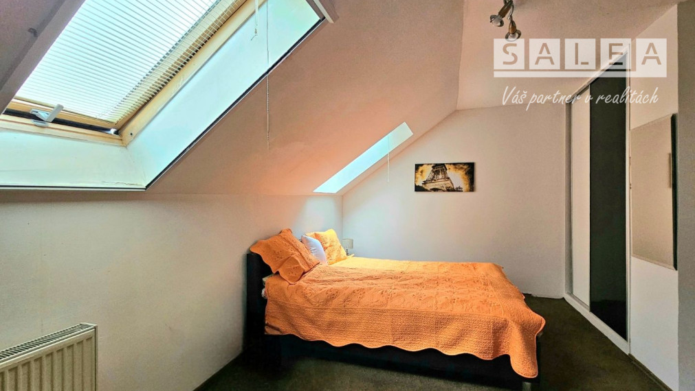 Vila dom 452m2 na pozemku 713m2,centre mesta Dunajská streda