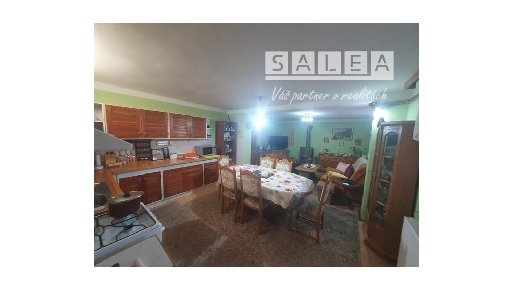 Rodinný dom 5iz.1438m2, terasa, park, záhrada Dubové pri TT