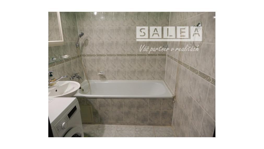 Rodinný dom 5iz.1438m2, terasa, park, záhrada Dubové pri TT