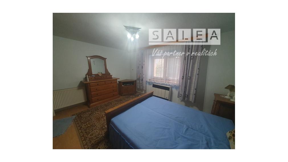 Rodinný dom 5iz.1438m2, terasa, park, záhrada Dubové pri TT