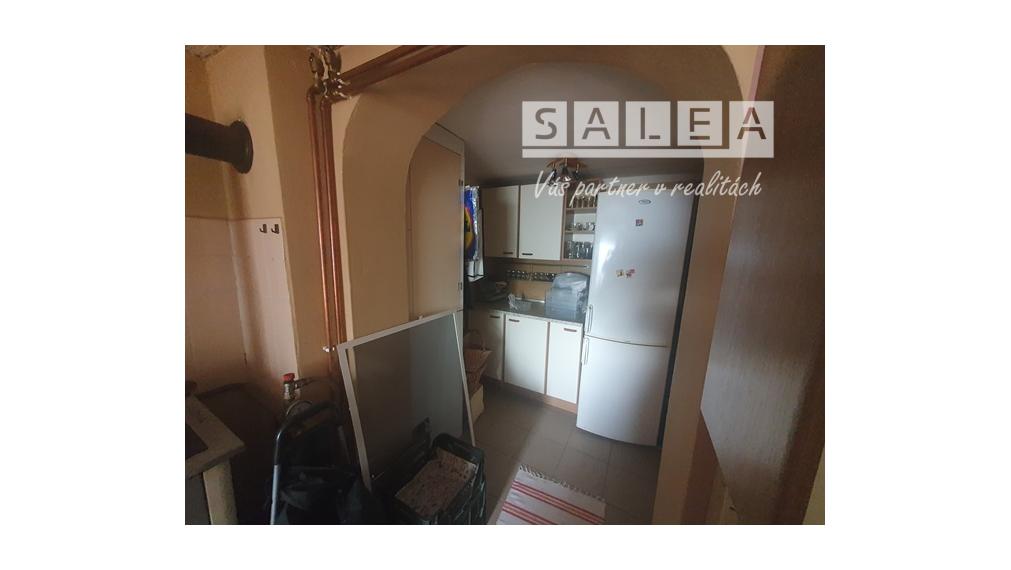 Rodinný dom 5iz.1438m2, terasa, park, záhrada Dubové pri TT