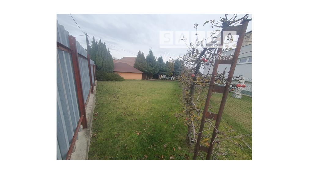 Rodinný dom 5iz.1438m2, terasa, park, záhrada Dubové pri TT