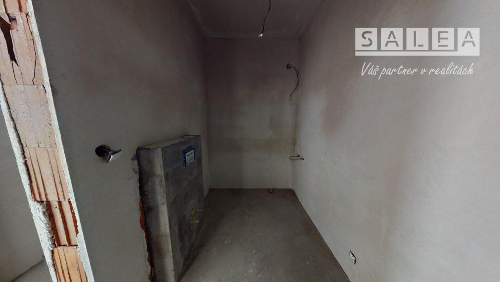 ZAUJÍMAVÉ 3i dom+kuchyňa+1x parking+záhrada154m2 Krakovany