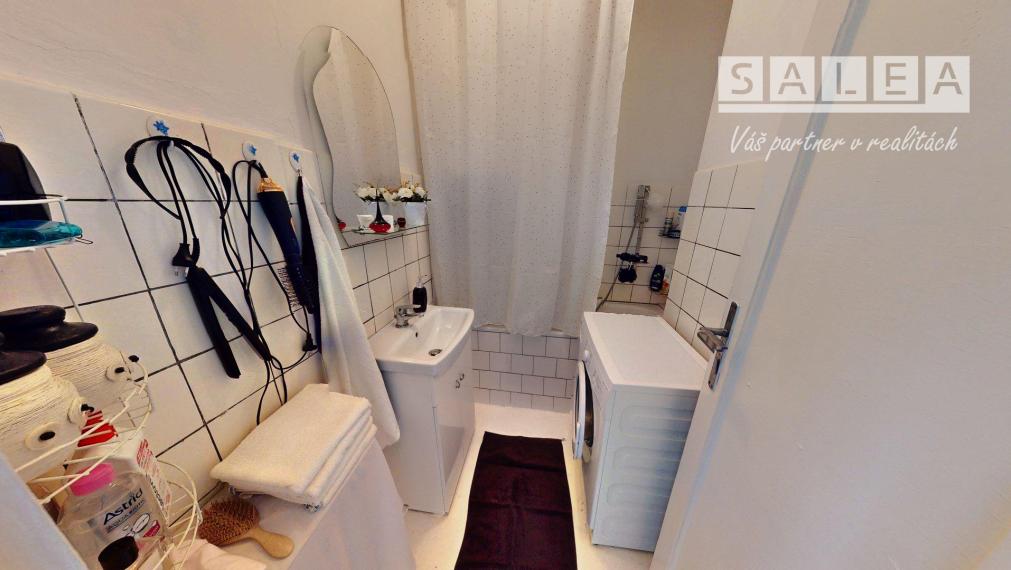 NADŠTANDARDNÝ 3-IZBOVÝ TEHLOVÝ BYT (81 m²) S VLASTNOU KOTOLŇOU v Krompachoch