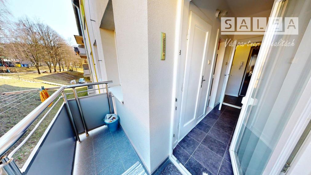 NADŠTANDARDNÝ 3-IZBOVÝ TEHLOVÝ BYT (81 m²) S VLASTNOU KOTOLŇOU v Krompachoch