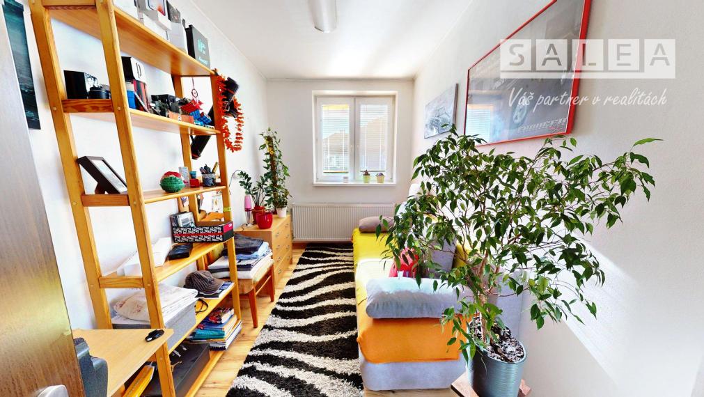 DOM V CENE BYTU A SO ZARIADENÍM! 4-izbový dom po rekonštrukcii v CENTRE Jasova