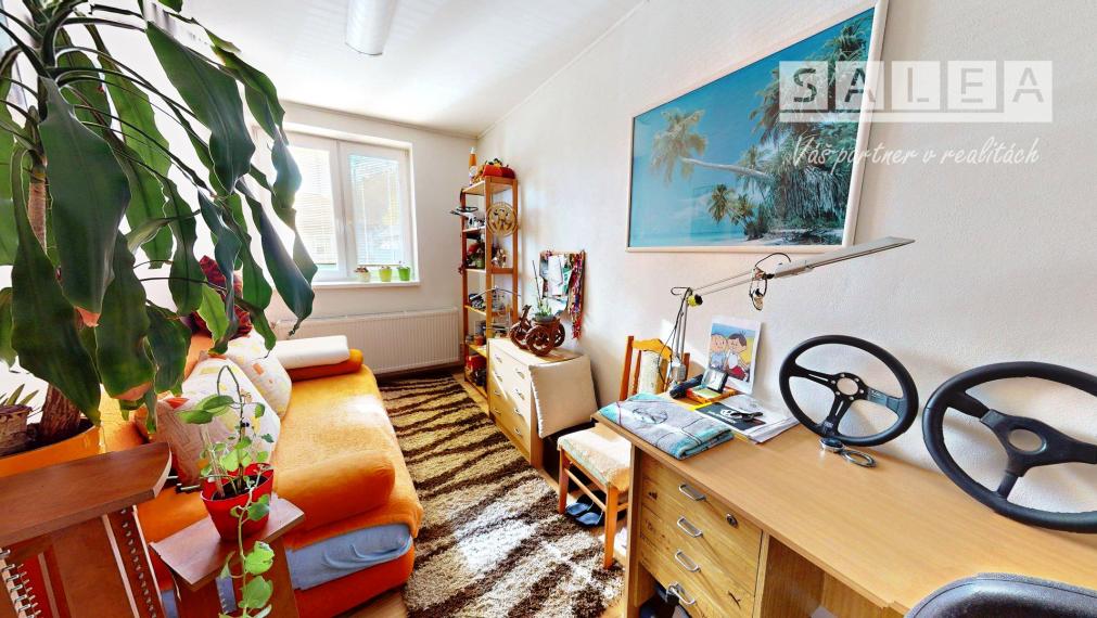 DOM V CENE BYTU A SO ZARIADENÍM! 4-izbový dom po rekonštrukcii v CENTRE Jasova