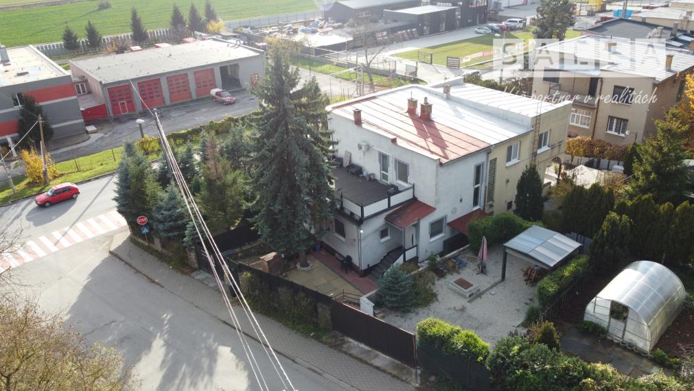 Trojpodlažný RD s veľkou záhradou v Moldave nad Bodvou