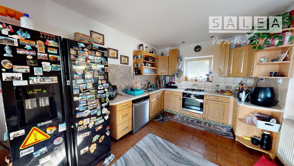 Trojpodlažný RD s veľkou záhradou v Moldave nad Bodvou