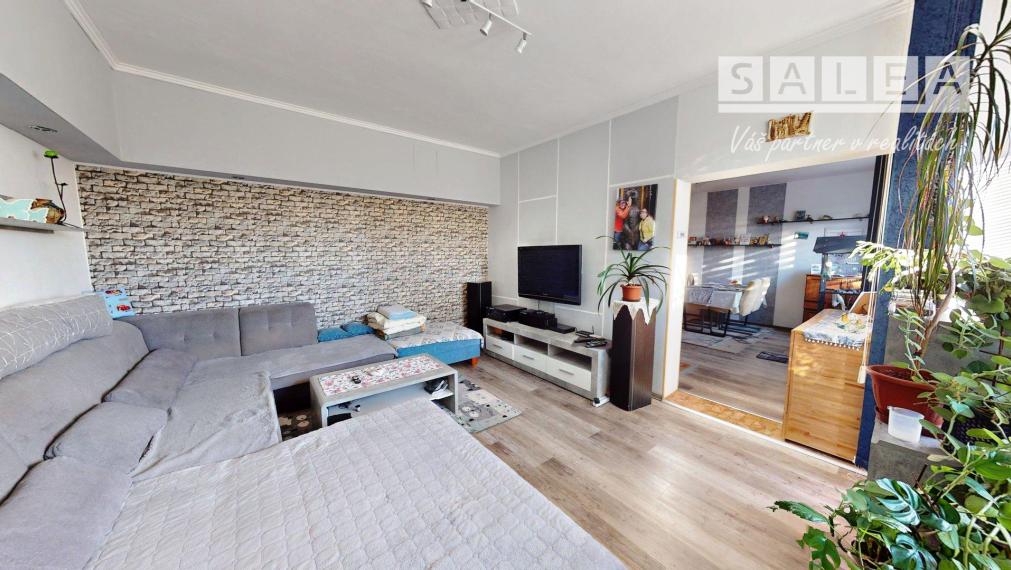 Trojpodlažný RD s veľkou záhradou v Moldave nad Bodvou