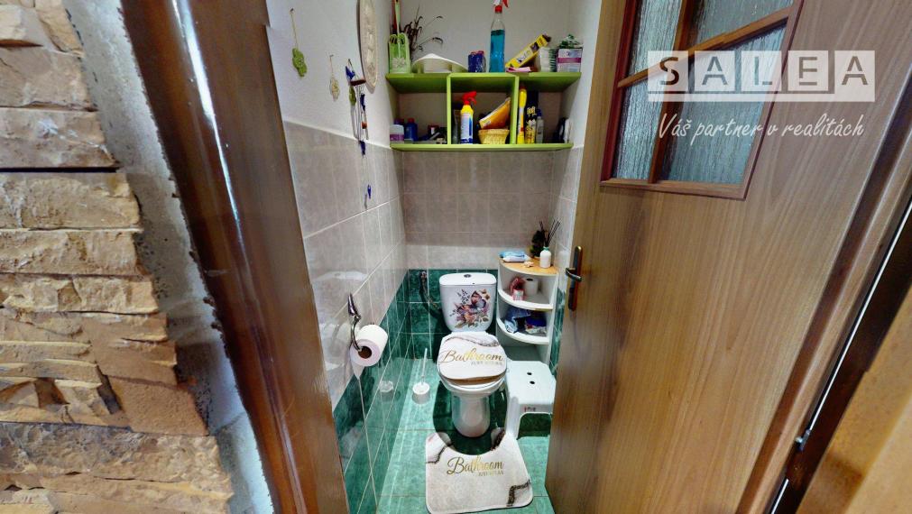 Trojpodlažný RD s veľkou záhradou v Moldave nad Bodvou