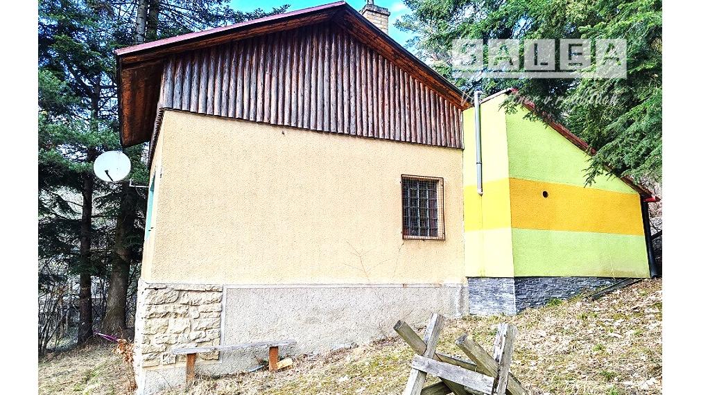 EXKLUZÍVNE! CHATA v rekreačnej oblasti DRIENICA o výmere 49 m2.
