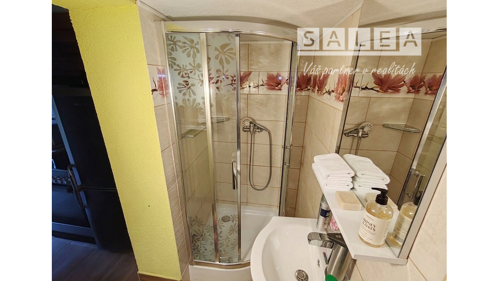 EXKLUZÍVNE! CHATA v rekreačnej oblasti DRIENICA o výmere 49 m2.