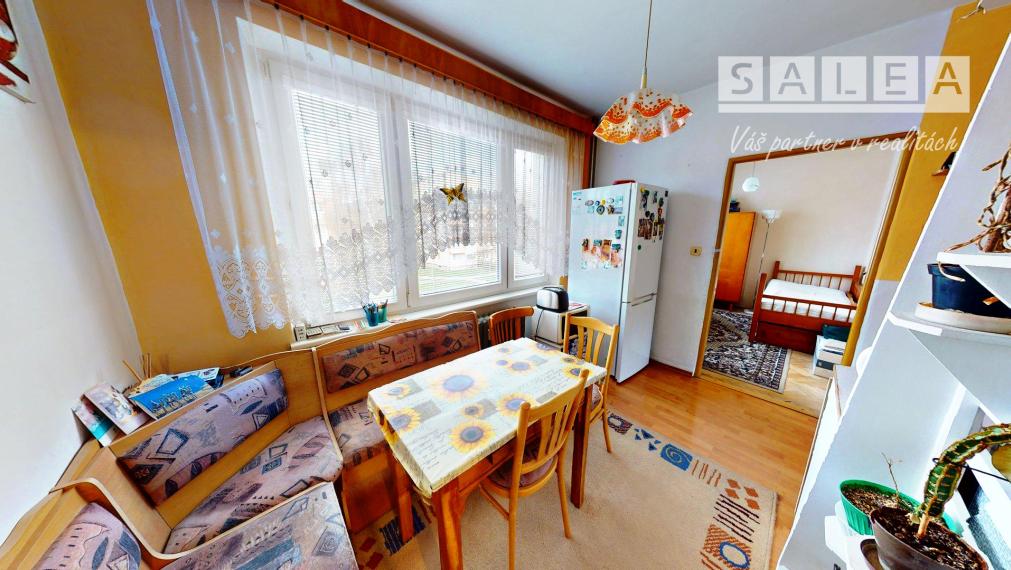 V pôvodnom stave 4,5izbový byt v Žarnovici o výmere 78,5m2