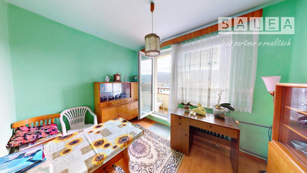 V pôvodnom stave 4,5izbový byt v Žarnovici o výmere 78,5m2