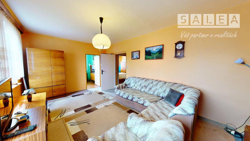 V pôvodnom stave 4,5izbový byt v Žarnovici o výmere 78,5m2