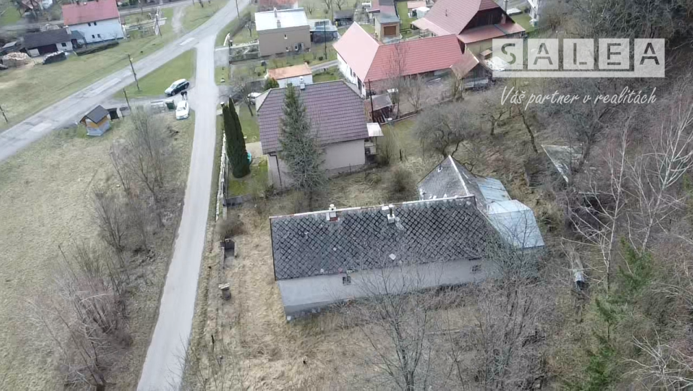 Rodinný dom  v obci Ostrý Grúň s pozemkom a záhradou 4462m2