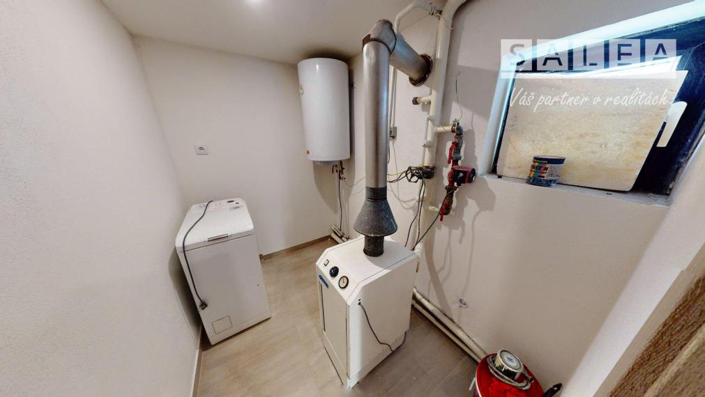 Exkluzívne na predaj dom v Seliciach