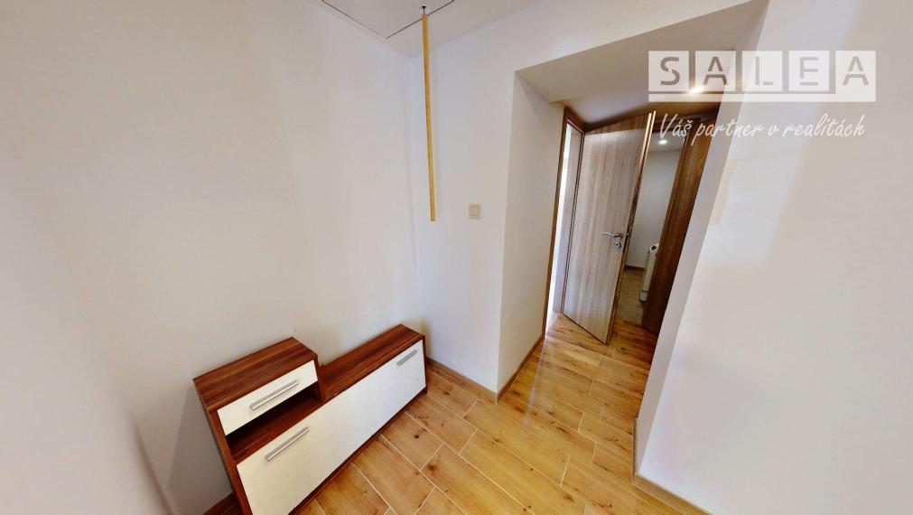 Exkluzívne na predaj dom v Seliciach