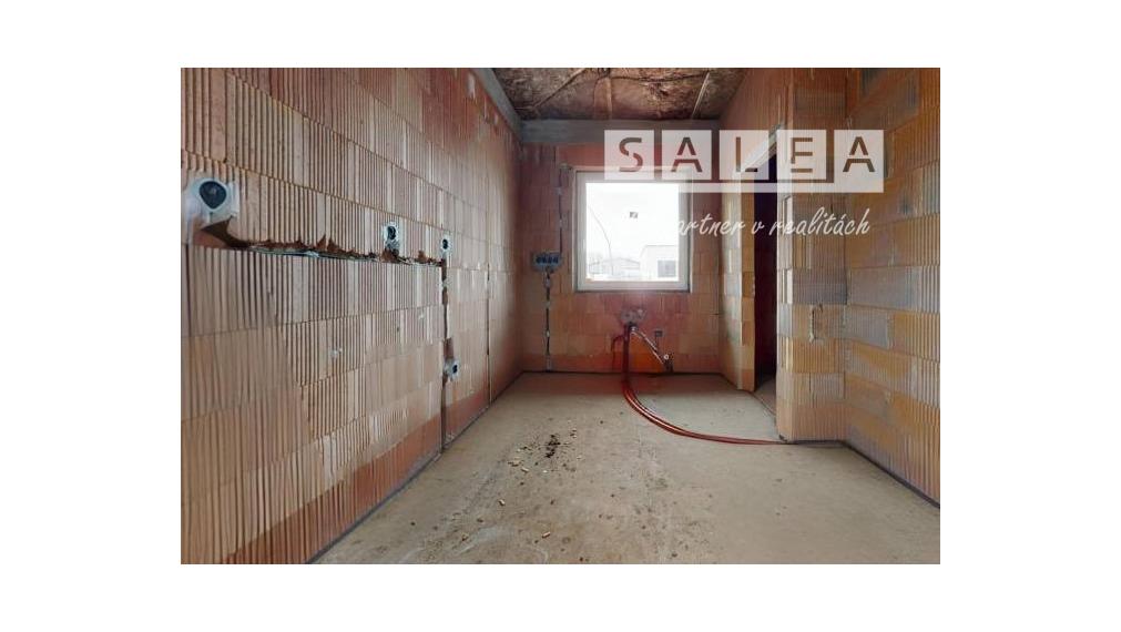 4 izbový bungalov, garáž, 600m2, Vinosady okres Pezinok