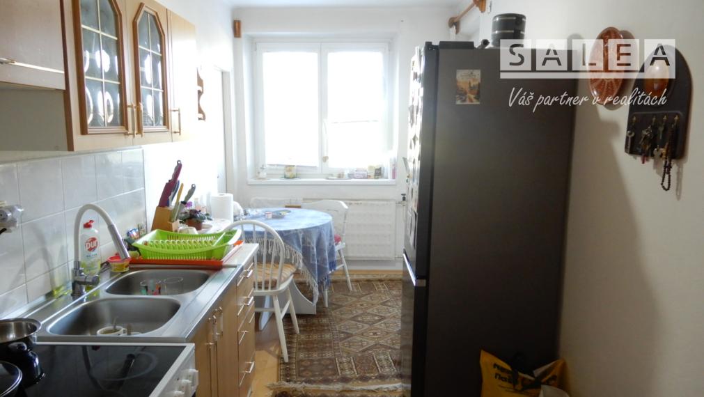 Útulný 3 Izbový byt, 71 m2, balkón, Šarovce, okr. Levice