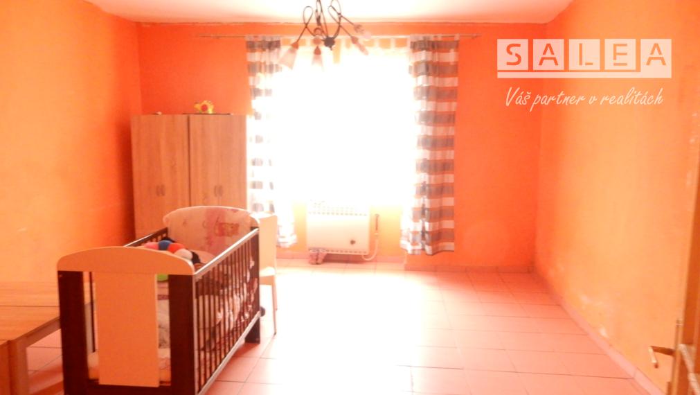 Slnečný rodinný dom, 90 m2, rekonštrukcia, Čata, okr. Levice