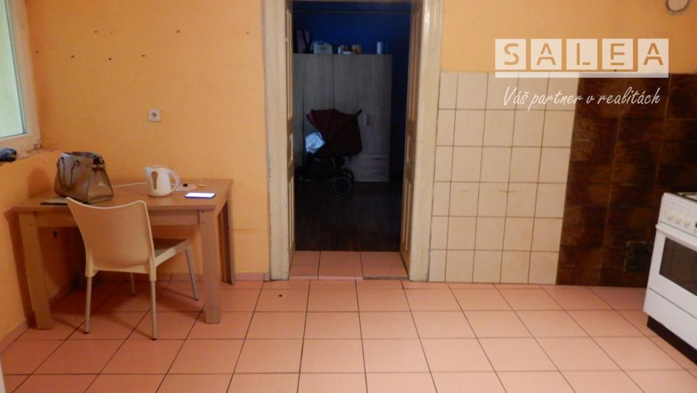 Slnečný rodinný dom, 90 m2, rekonštrukcia, Čata, okr. Levice