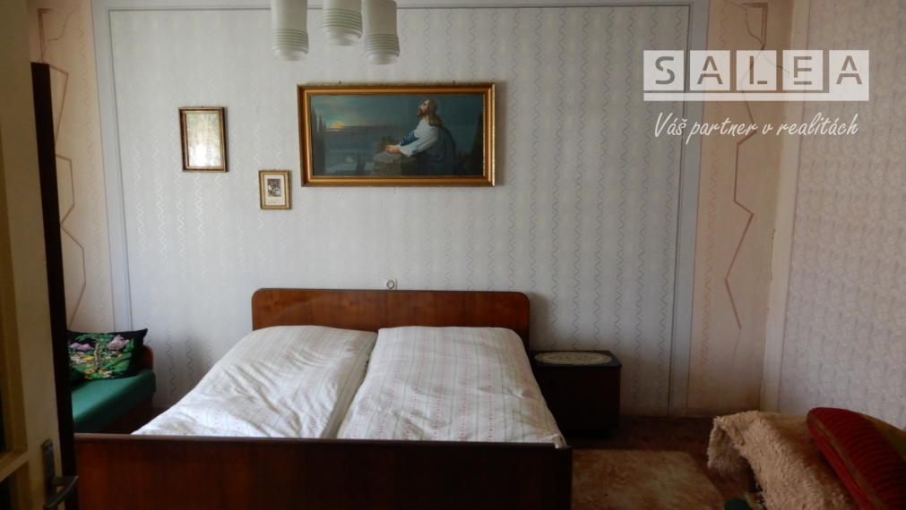 Rodinný dom, 130 m2, garáž, letná kuchyňa, Farná, okr. Levice