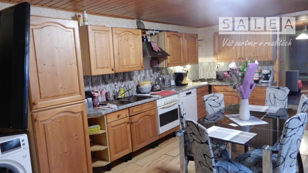 Rodinný dom, 120 m2, garáž, Tekovské Lužany, okr.  Levice